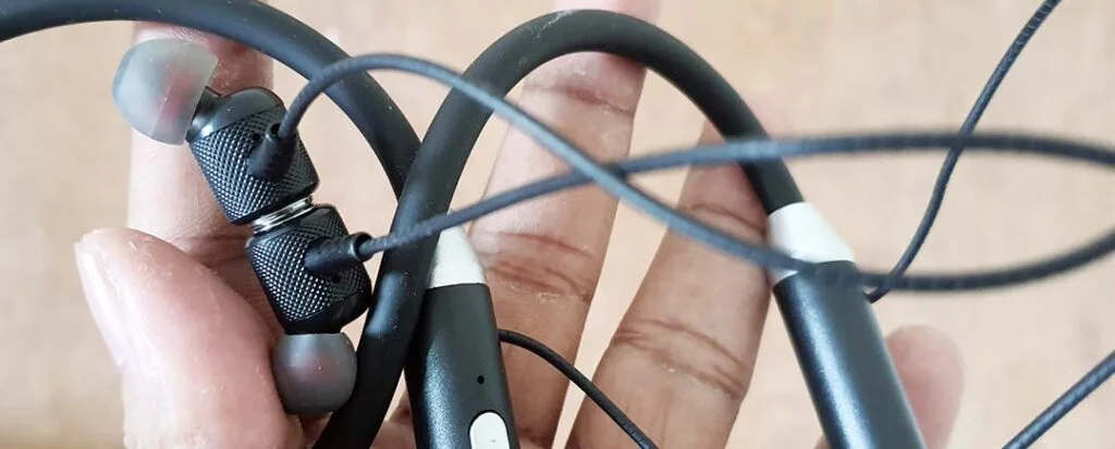 G7 Neckband by Gearup in Bangladesh at (Neoklasi.com)